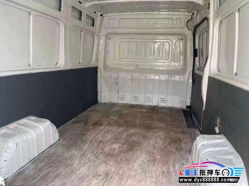 20年东风御风轿车抵押车出售