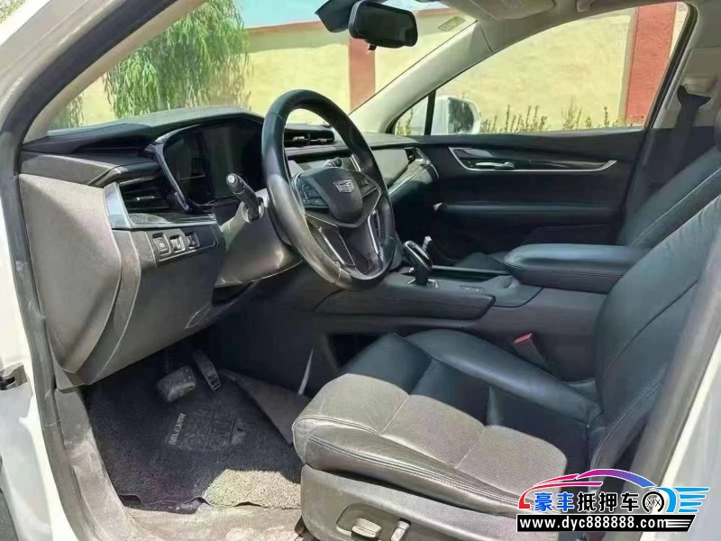 17年凯迪拉克XT5轿车抵押车出售