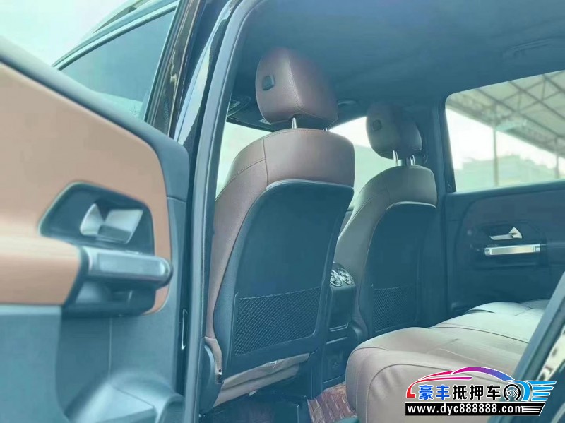 23年奔驰GLB轿车抵押车出售