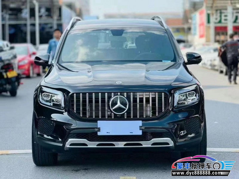 23年奔驰GLB轿车抵押车出售