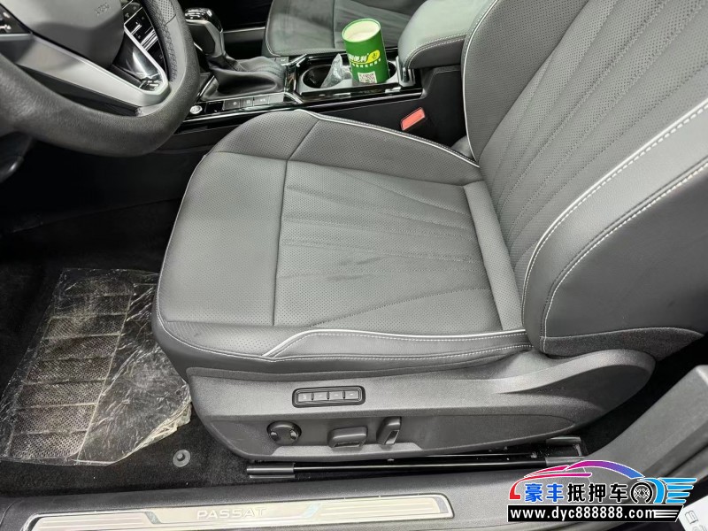 24年大众帕萨特轿车抵押车出售