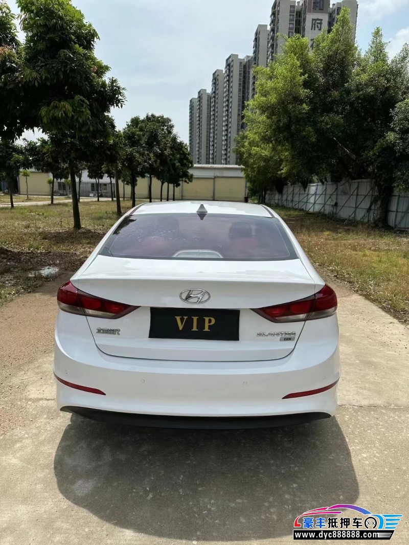 18年现代领动轿车抵押车出售