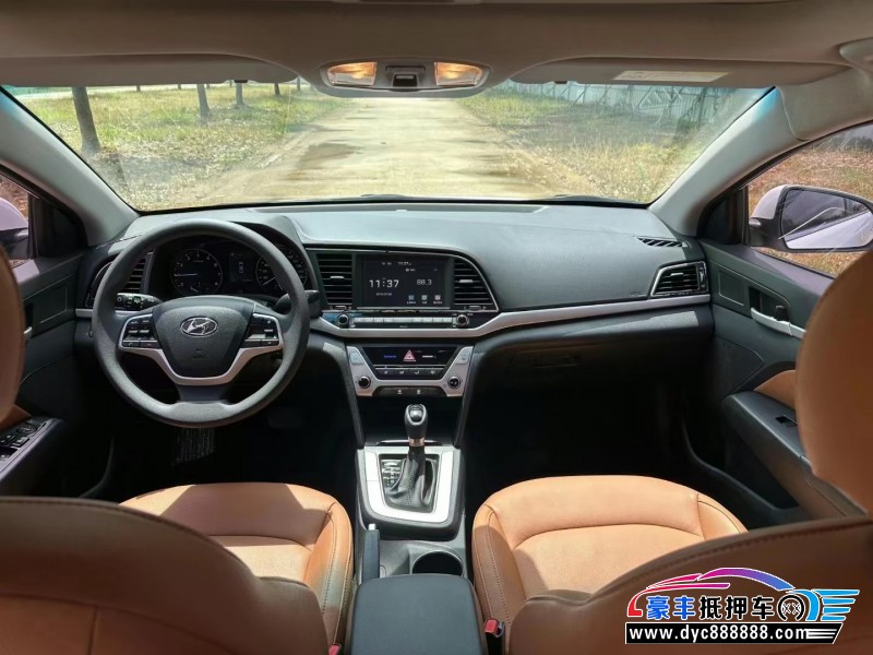 18年现代领动轿车抵押车出售