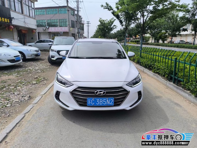 17年现代领动轿车抵押车出售