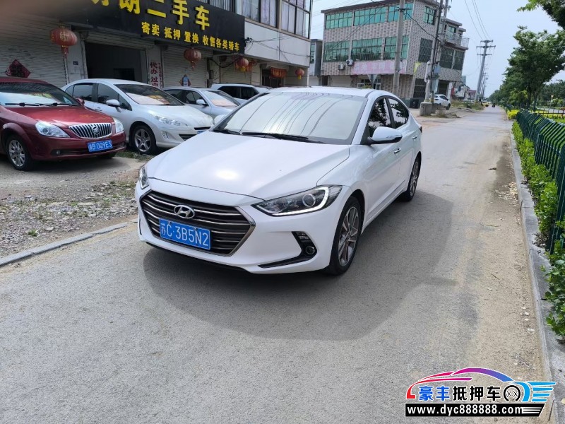 17年现代领动轿车抵押车出售