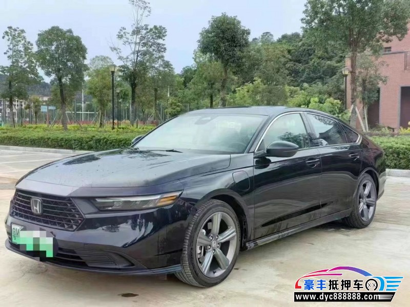 24年本田雅阁轿车抵押车出售