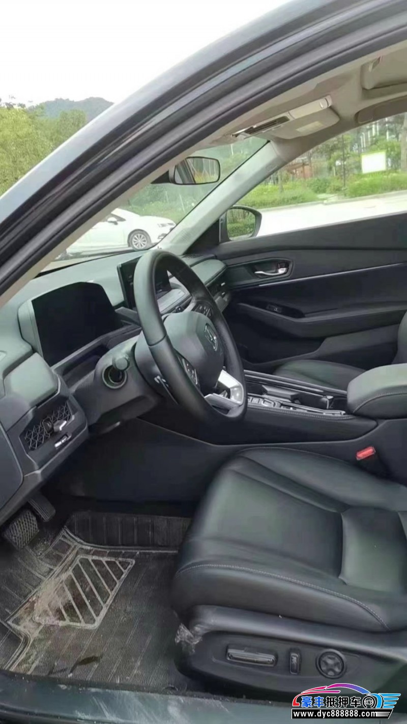 24年本田雅阁轿车抵押车出售