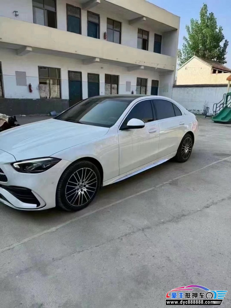 22年奔驰C轿车抵押车出售