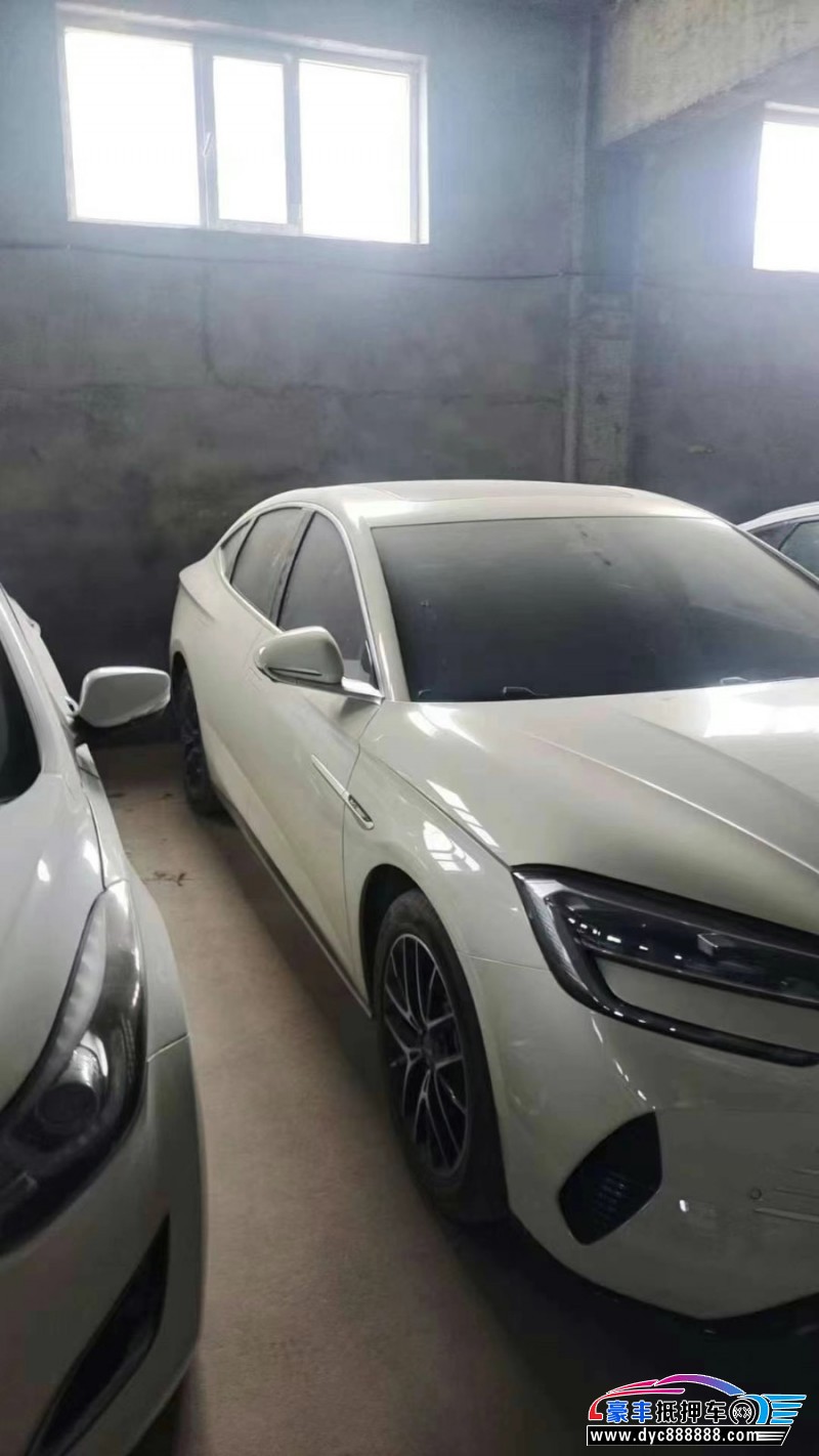 24年比亚迪海豹轿车抵押车出售