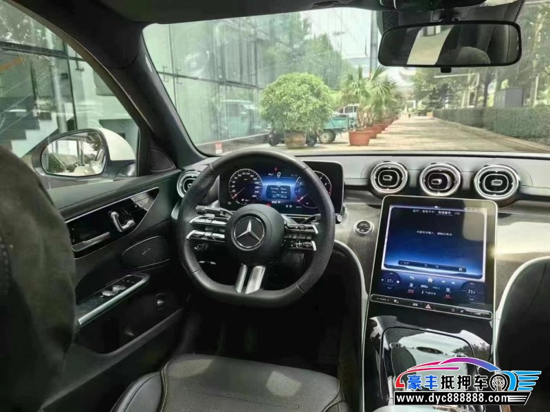 24年奔驰C轿车抵押车出售