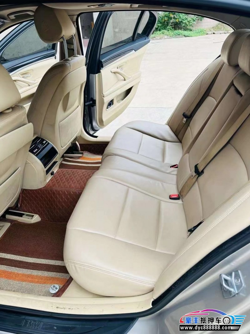 13年宝马5系轿车抵押车出售