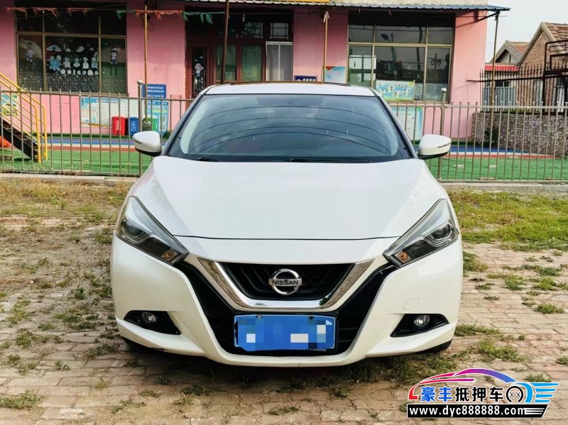 19年日产蓝鸟轿车抵押车出售