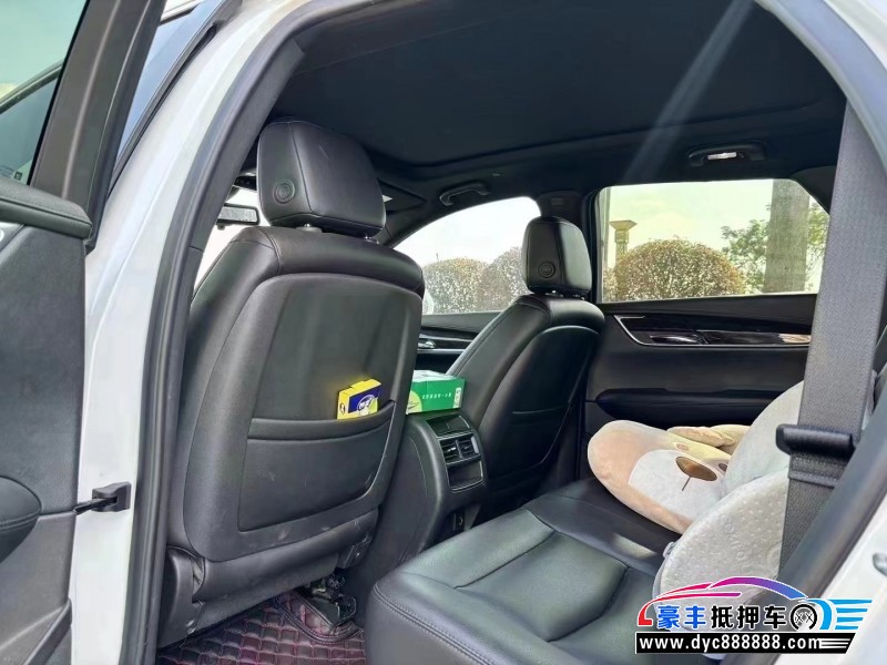 18年凯迪拉克XT5轿车抵押车出售