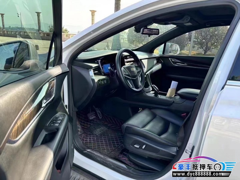 18年凯迪拉克XT5轿车抵押车出售