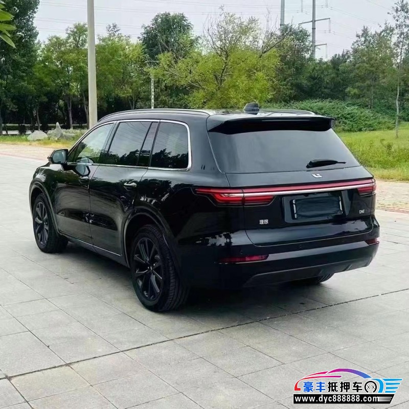 22年理想ONE轿车抵押车出售