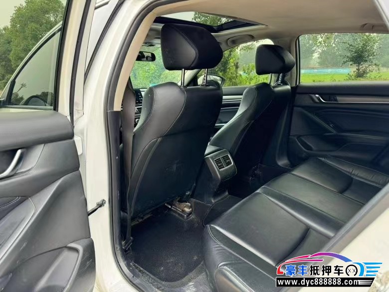 20年本田雅阁轿车抵押车出售