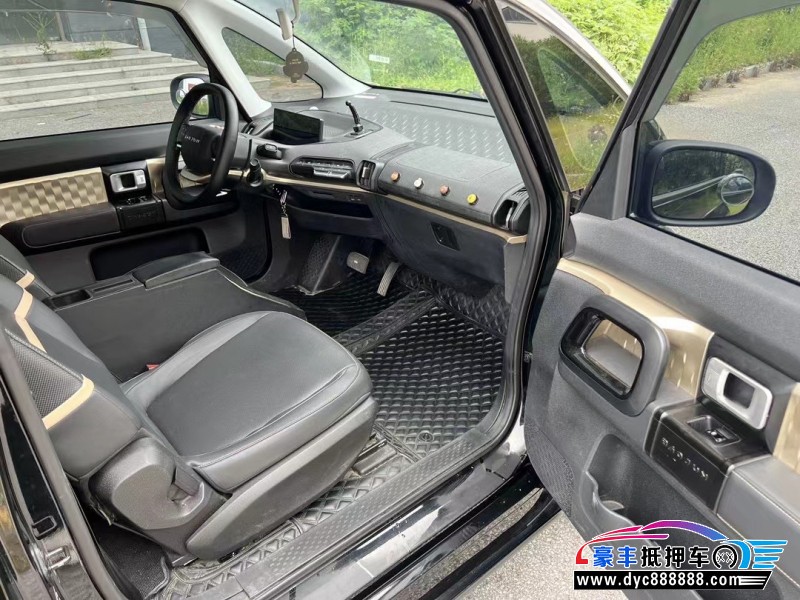 22年宝骏kiwi ev轿车抵押车出售