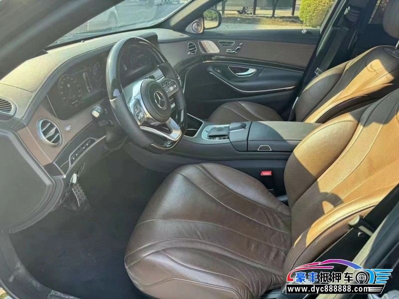 19年奔驰S轿车抵押车出售