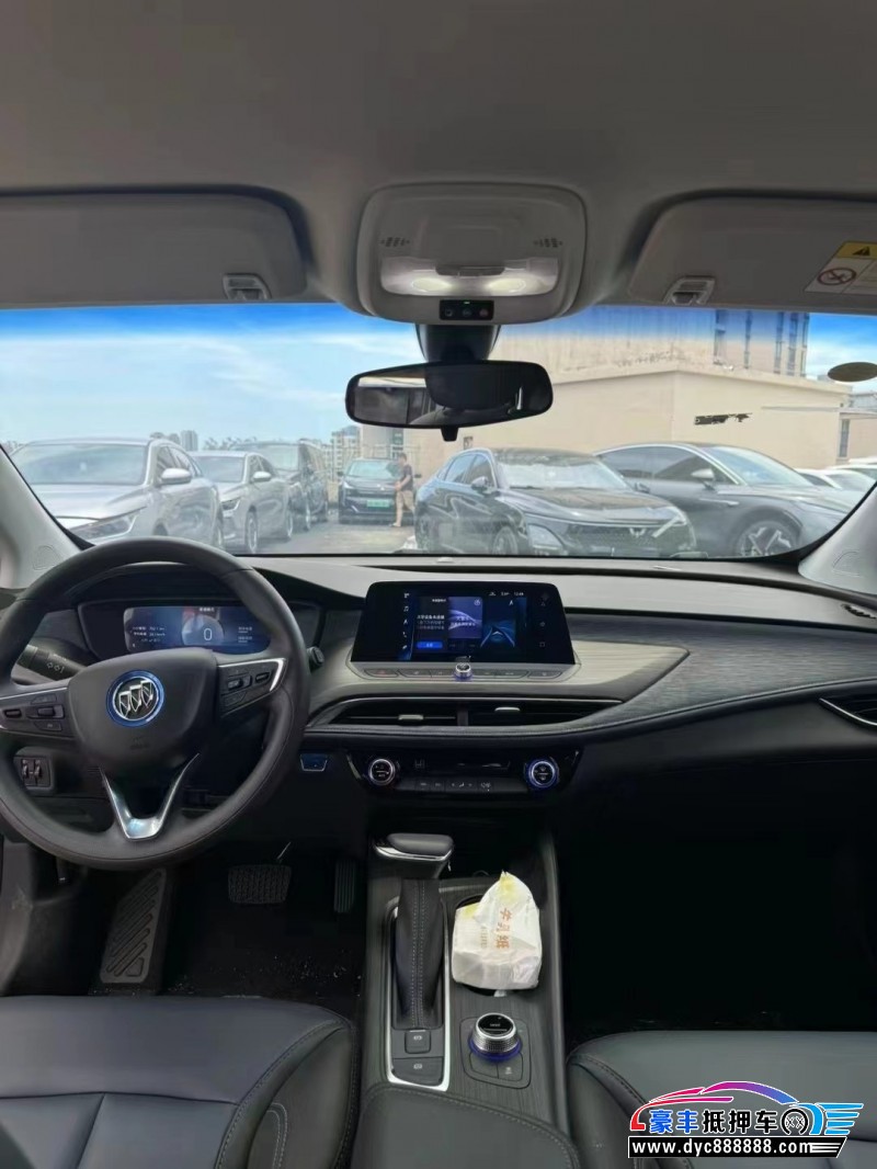 24年别克微蓝轿车抵押车出售