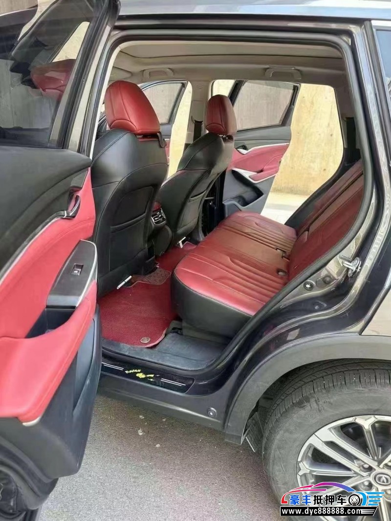 20年长安CS75轿车抵押车出售