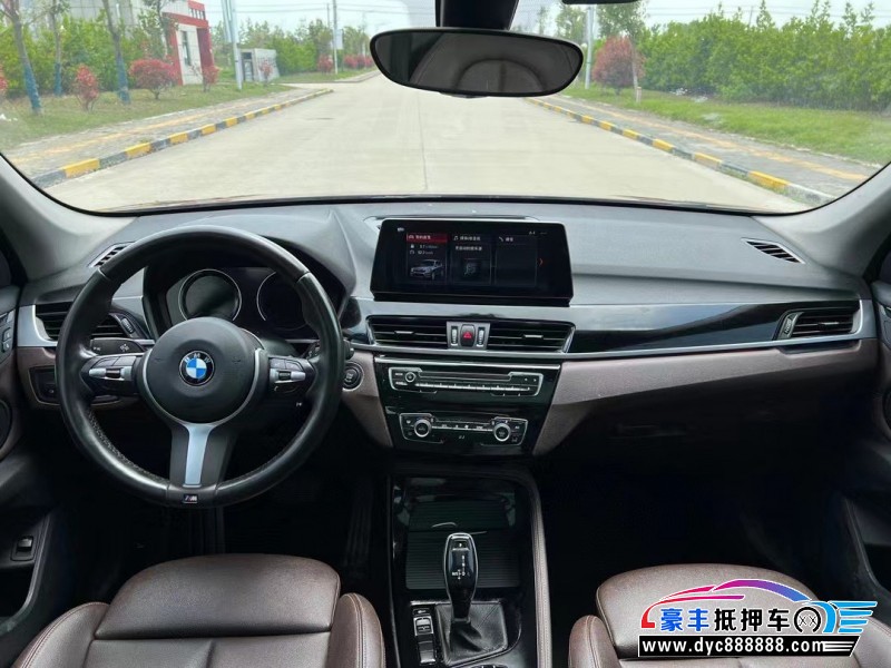 20年宝马X1轿车抵押车出售