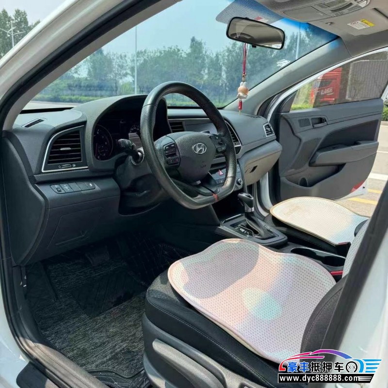 19年现代领动轿车抵押车出售