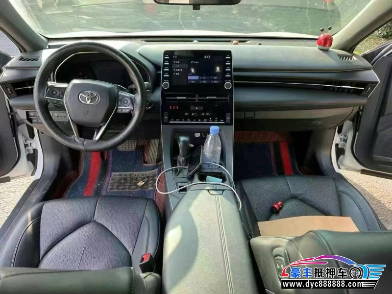 21年丰田亚洲龙轿车抵押车出售