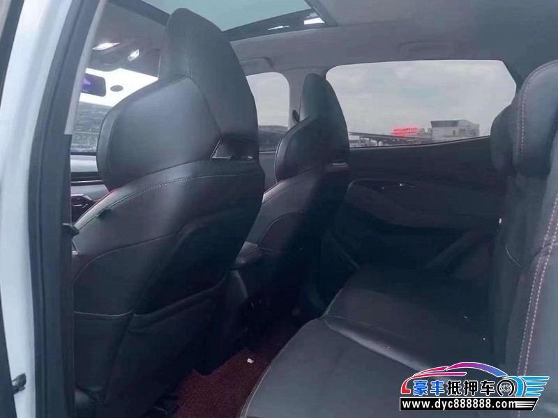 20年宝骏RS3轿车抵押车出售