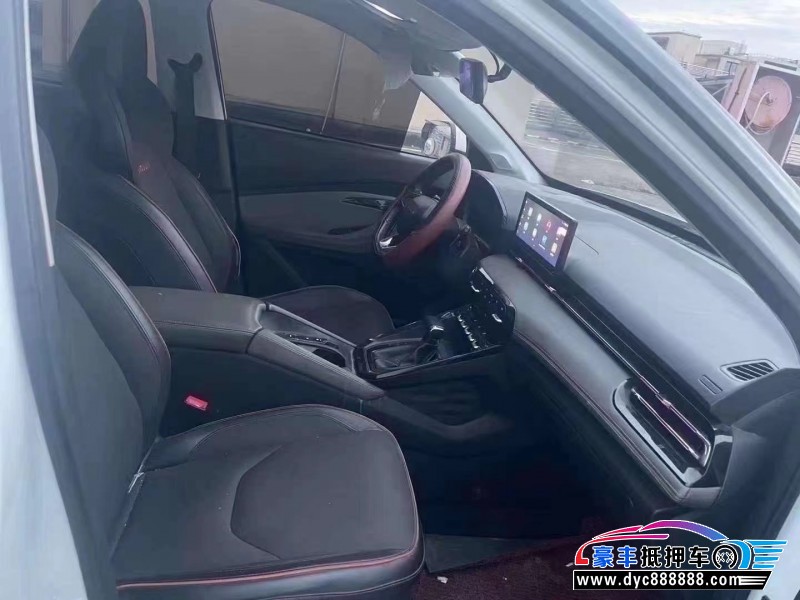 20年宝骏RS3轿车抵押车出售