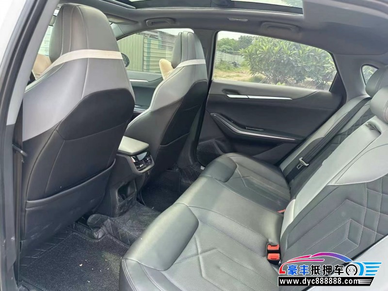 23年长安锐程CC轿车抵押车出售