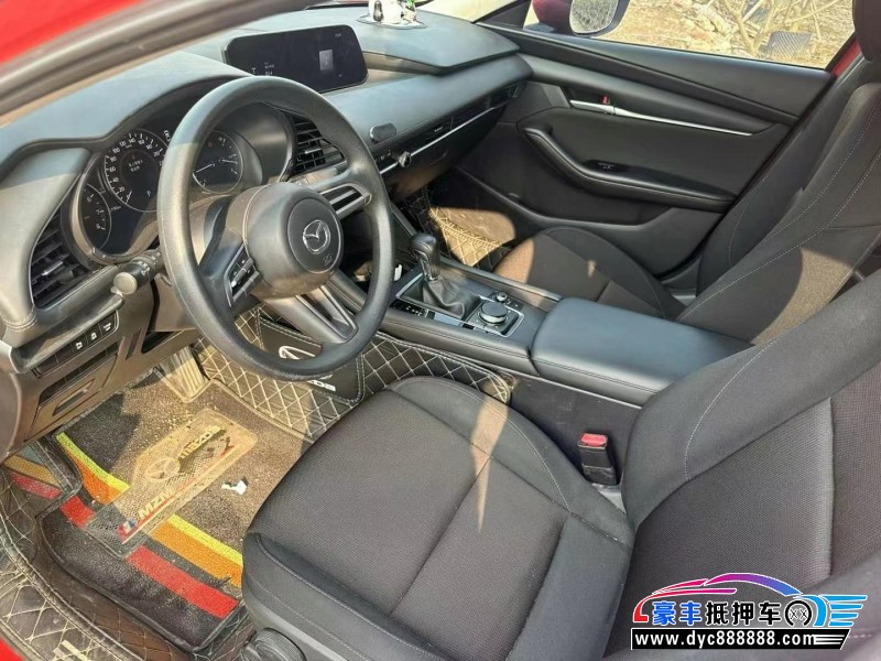 20年马自达昂克赛拉轿车抵押车出售