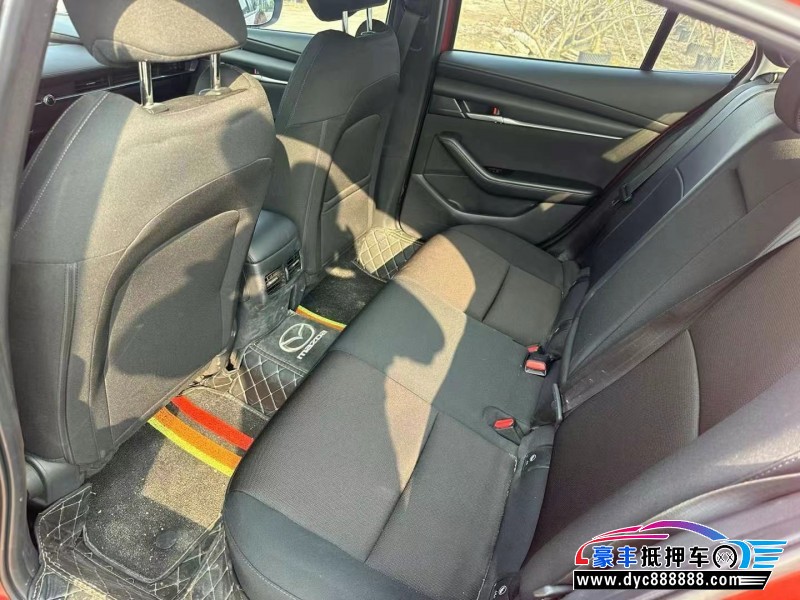 20年马自达昂克赛拉轿车抵押车出售