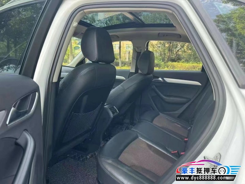 17年奥迪Q3轿车抵押车出售