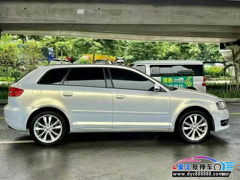 10年奥迪A3轿车抵押车出售