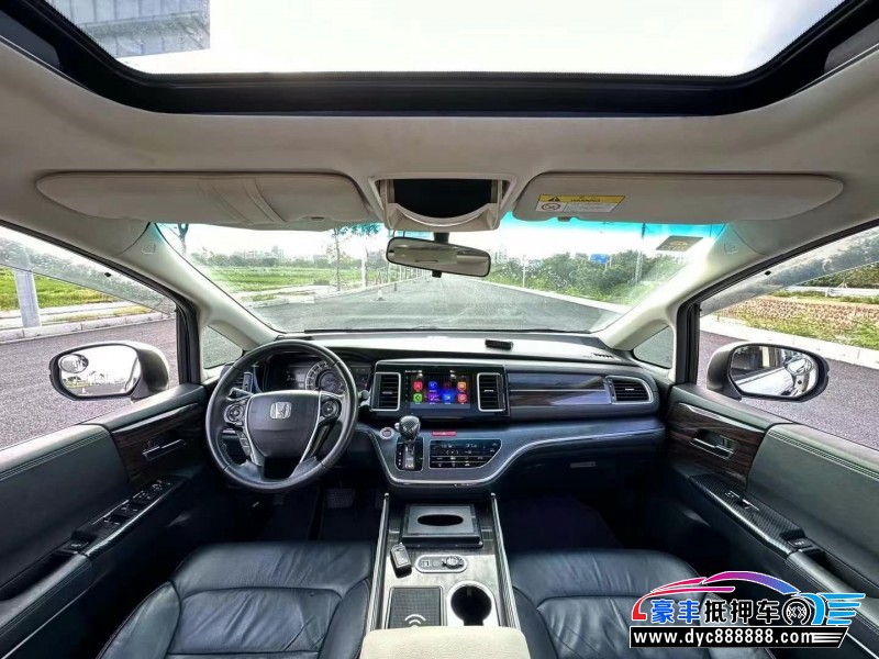 16年本田艾力绅轿车抵押车出售