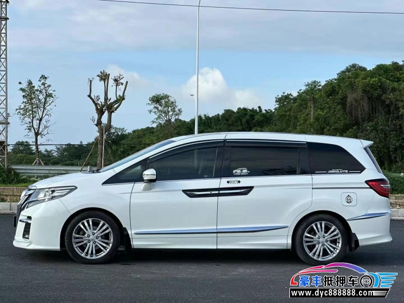 16年本田艾力绅轿车抵押车出售