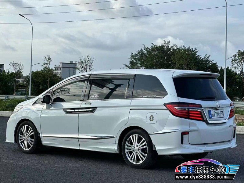 16年本田艾力绅轿车抵押车出售