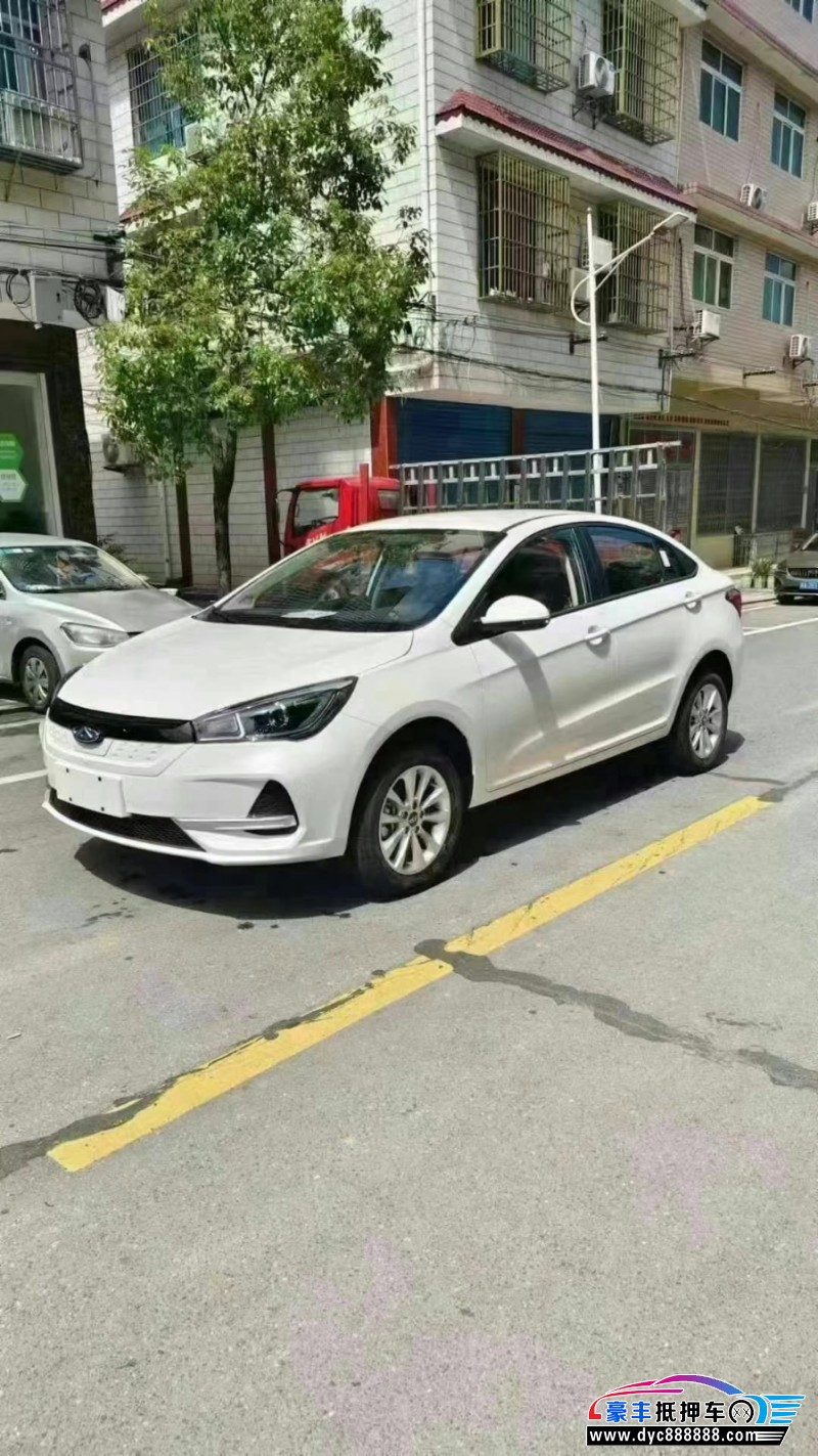 24年奇瑞艾瑞泽轿车抵押车出售