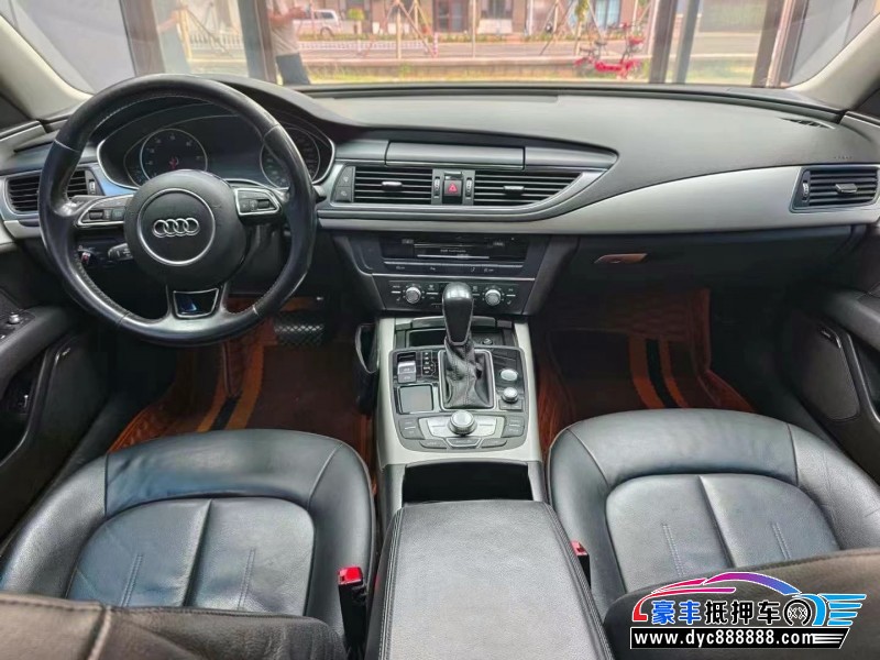 16年奥迪A7轿车抵押车出售