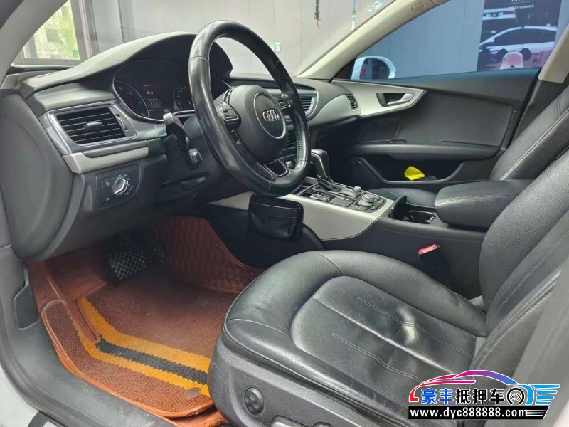 16年奥迪A7轿车抵押车出售