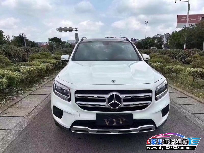 21年奔驰GLB轿车抵押车出售