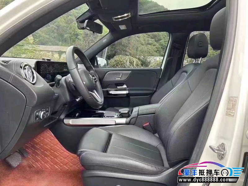 21年奔驰GLB轿车抵押车出售