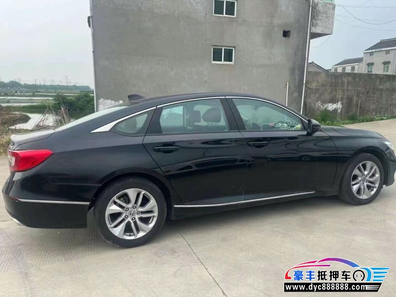 21年本田雅阁轿车抵押车出售