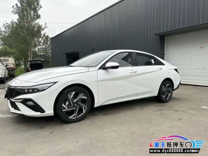 24年现代伊兰特轿车抵押车出售