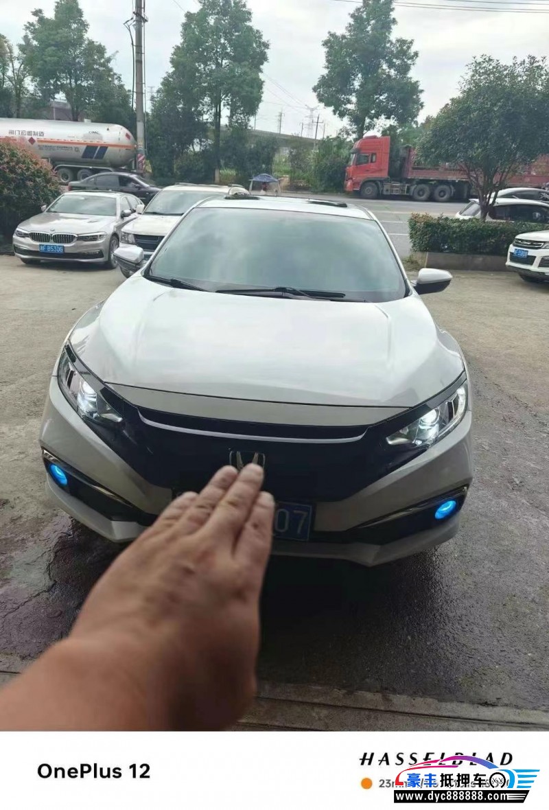 21年本田思域轿车抵押车出售