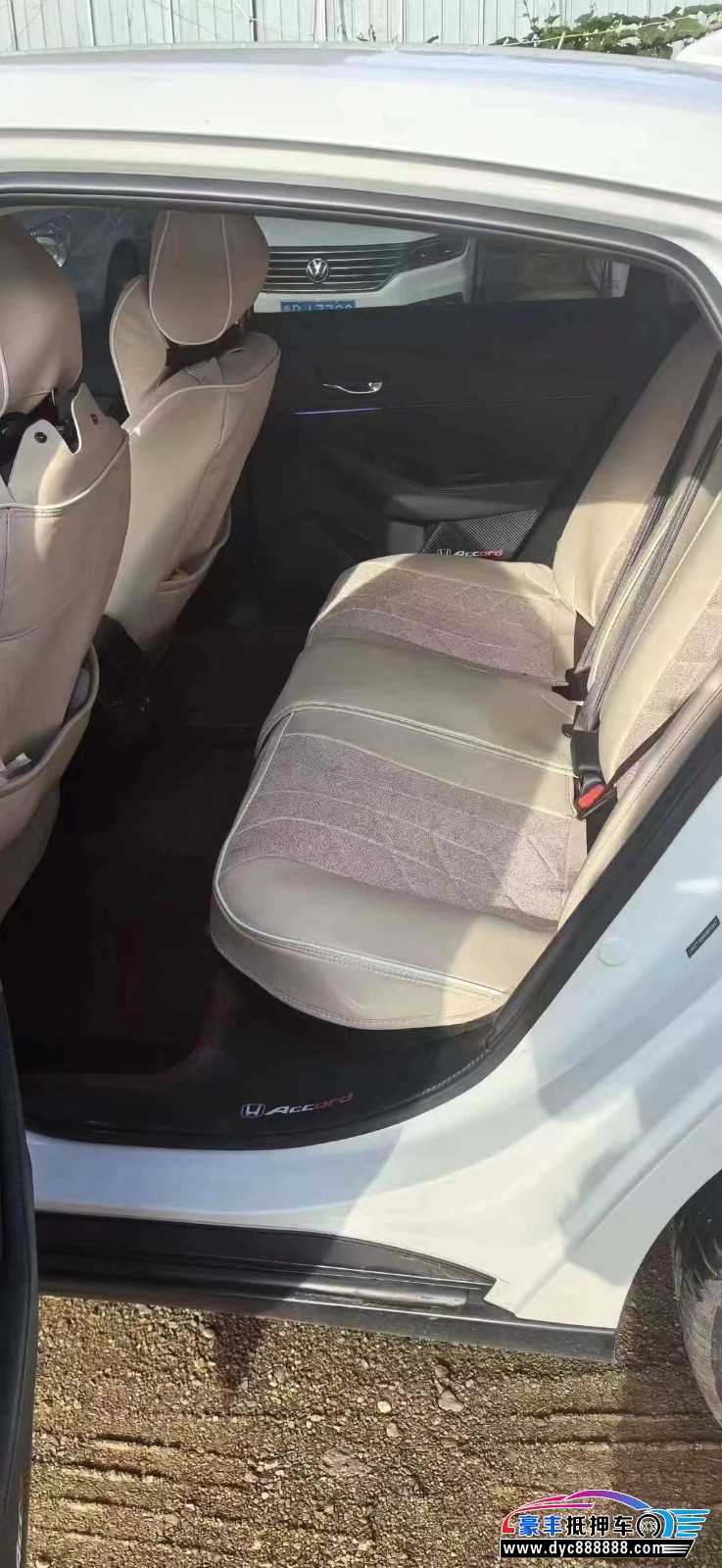 23年本田雅阁轿车抵押车出售