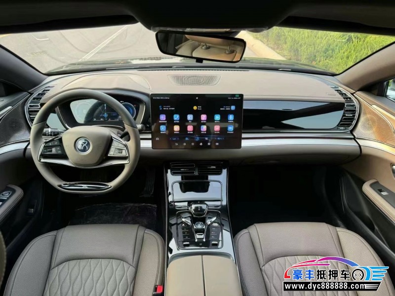 23年比亚迪汉轿车抵押车出售