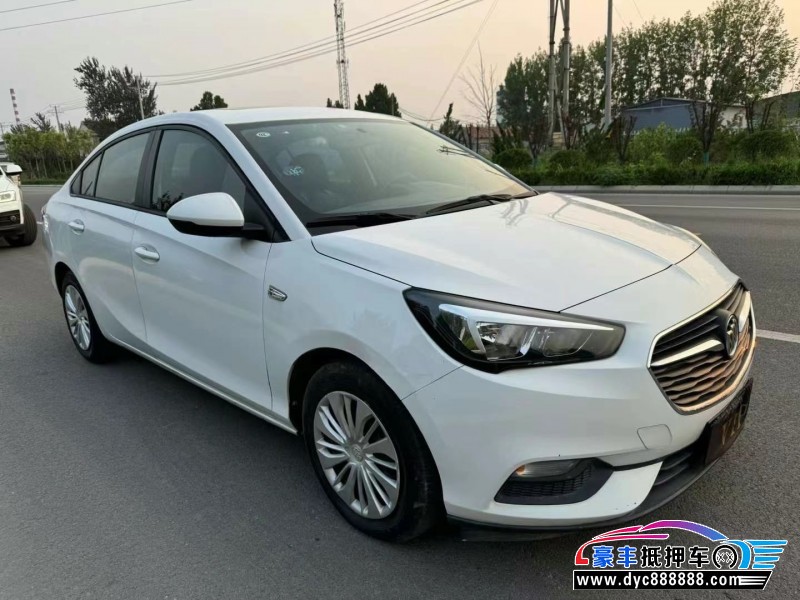 18年别克凯越轿车抵押车出售