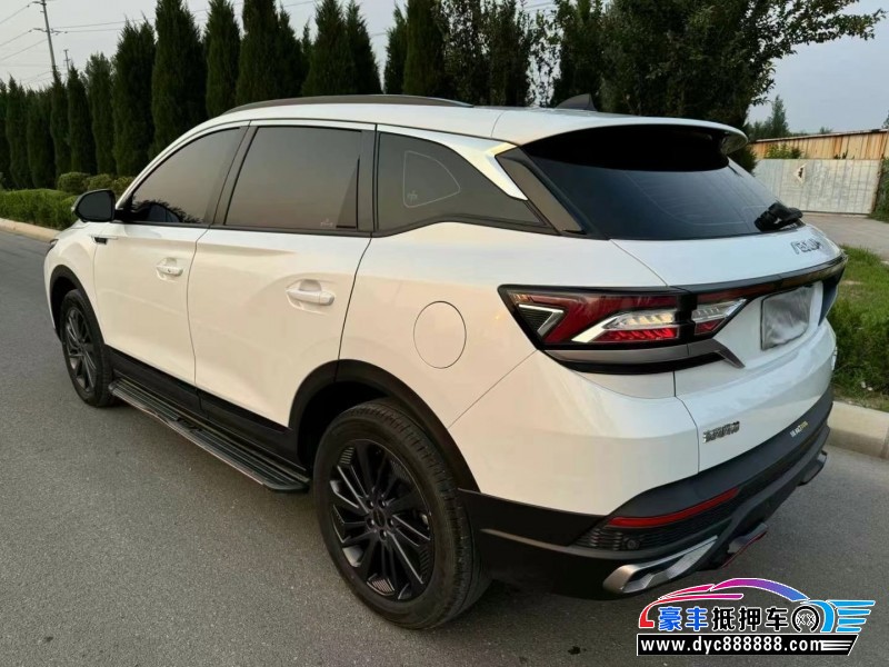 22年东风风神AX7轿车抵押车出售