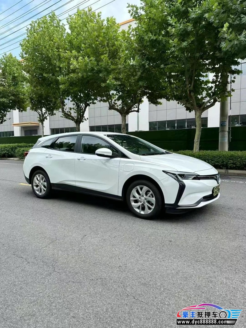 24年别克微蓝轿车抵押车出售